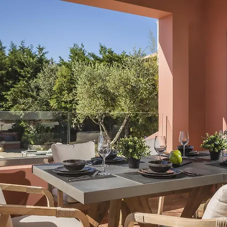 Frosso Villa